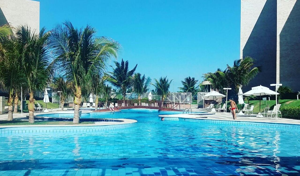 Apartamento Em Condominio Resort Vizinho Ao Beach Park Fortaleza  Kültér fotó